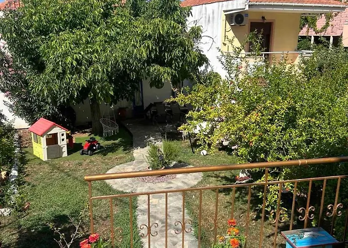 Aparments Elina Διαμέρισμα Ποταμιά